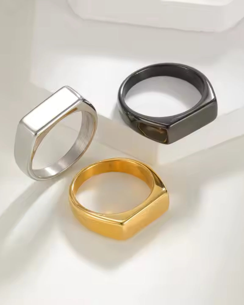 Axis Ring - Iron & Oak